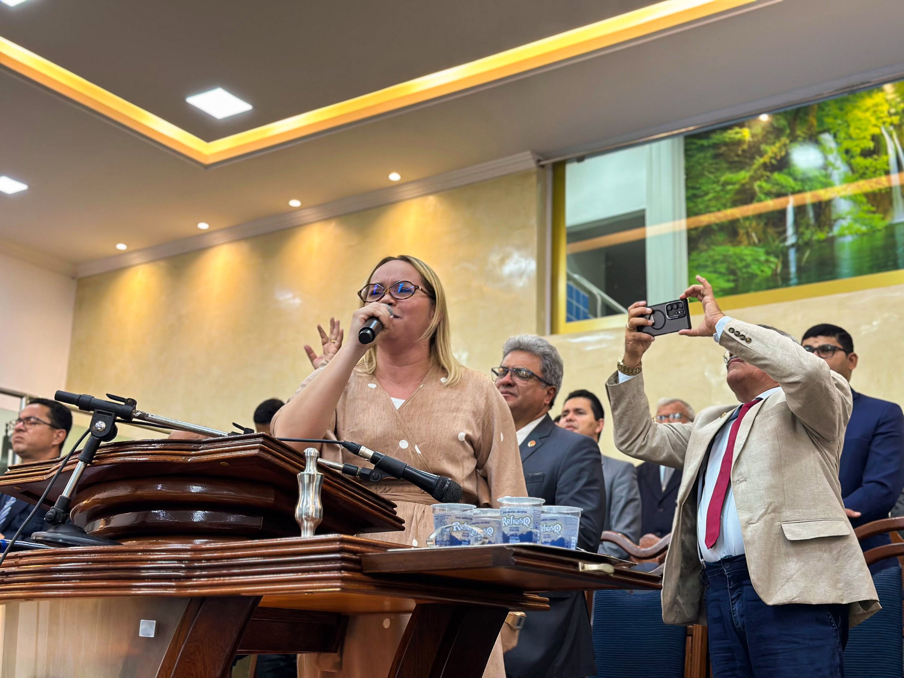 Culto de Ensinamento é marcado pela presença de Deus no Templo Sede